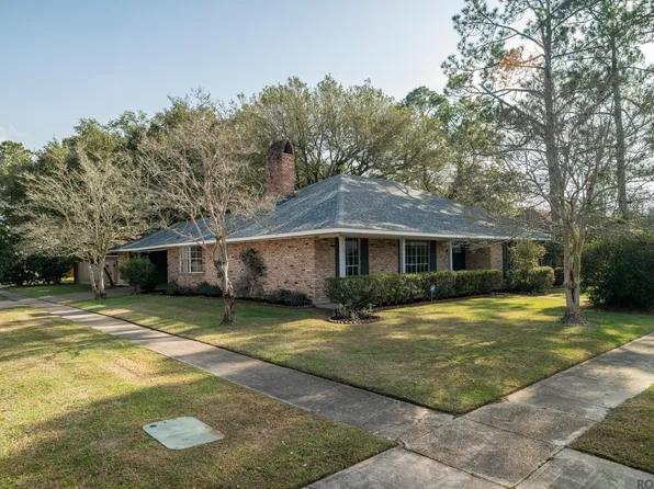 613 Kimmeridge Dr, Baton Rouge, LA 70815