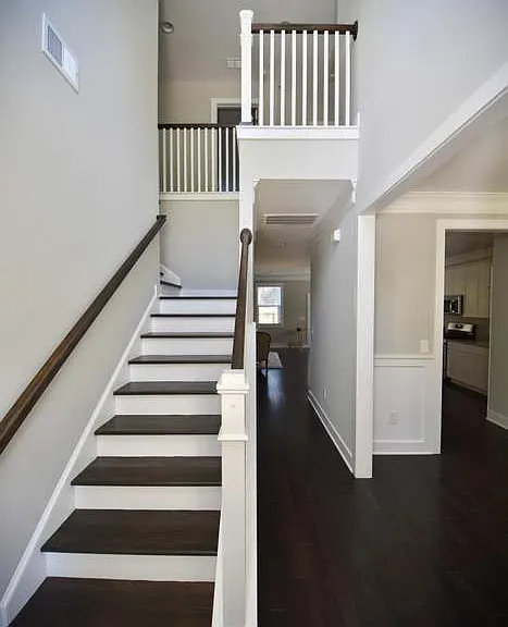 481 Fort Johnson Rd — Photo 6