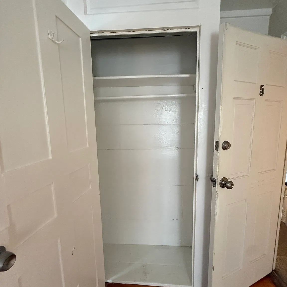 1 bed, 1.0 bath, 700 sqft, $1,695 — Photo 3