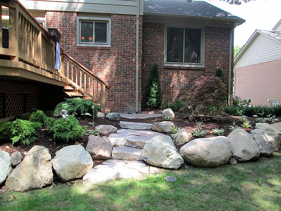 2nd image of 721 Lake Ridge Rd