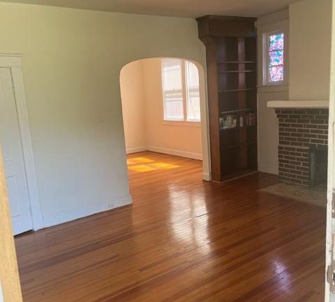 2nd image of 2120 Rhudy St