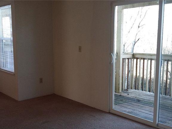 4th image of 1934 Lincoln Ave SE APT 101
