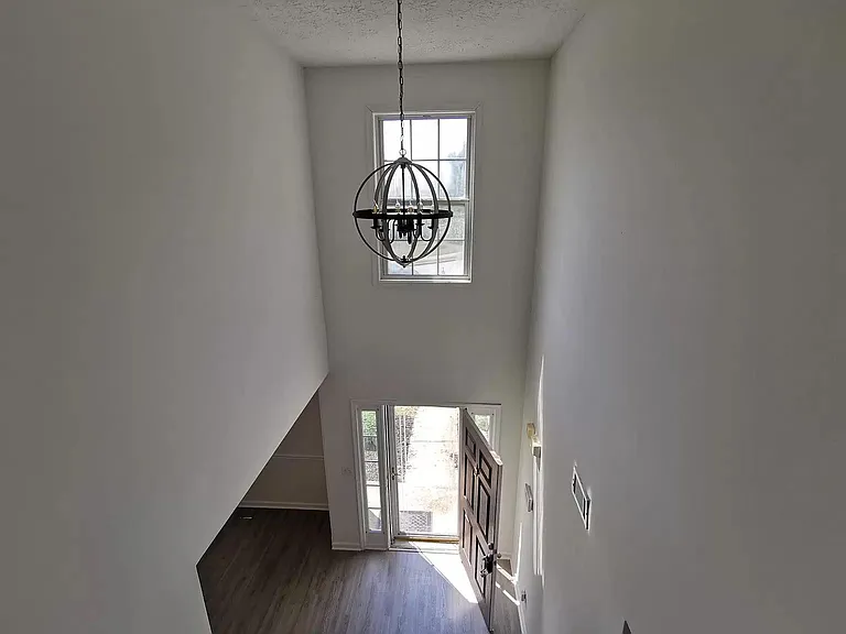 1844 Kristen Ct — Photo 4