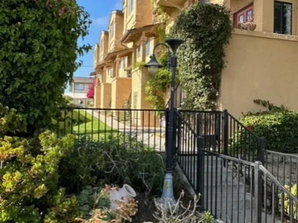 2455 Beach St, Oceano, CA 93445