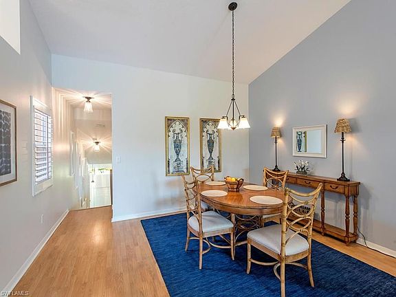 3rd image of 6710 Huntington Lakes Cir APT 201