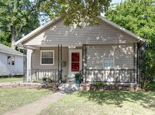 2045 N Howard Ave, Springfield, MO 65803