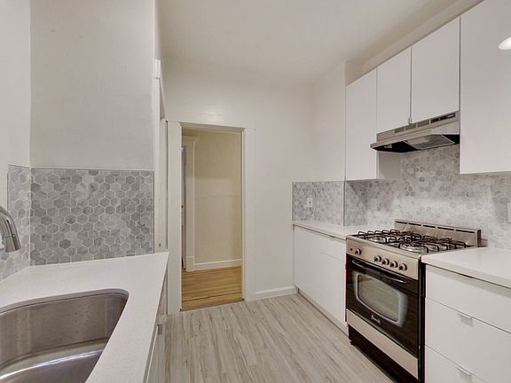 2nd image of 522 Hyde St APT 2