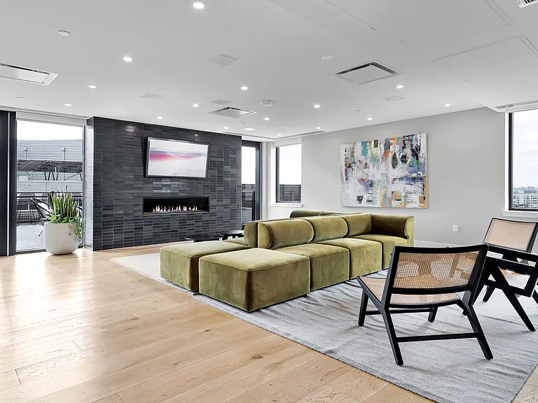 Rooftop - Inside Lounge