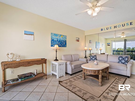 5th image of 1037 W Lagoon Ave #5