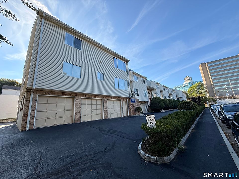 1st image of 33 Pleasant St APT 2
