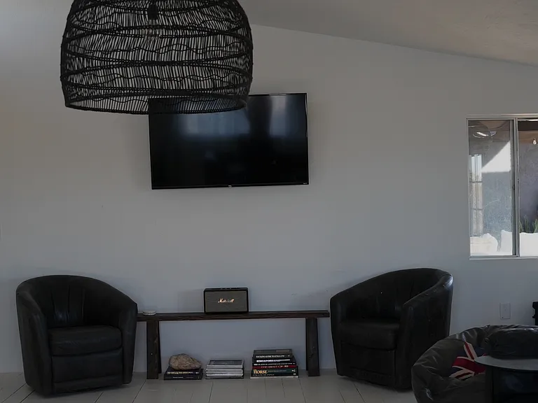 330 Delgada Ave — Photo 33
