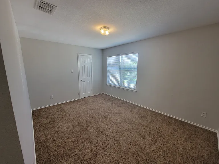 7409 Brent Way — Photo 11