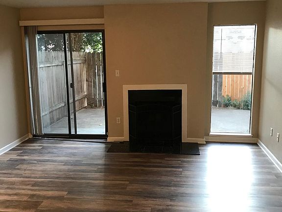 3rd image of 1520 22nd St