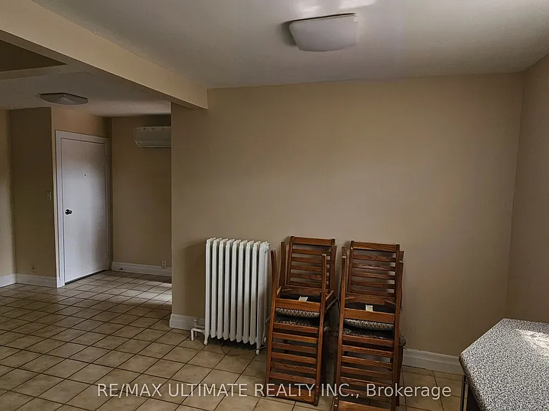 3 Kane Ave #2 — Photo 14