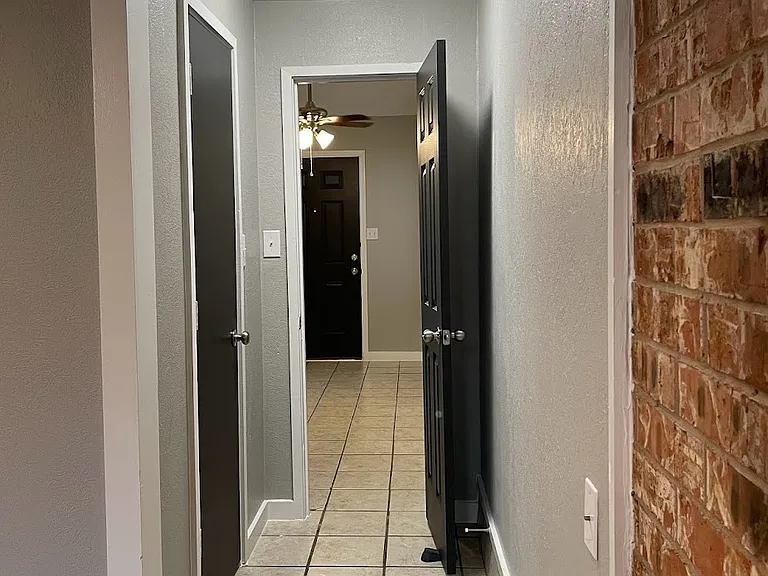 Park Place Apartments — Photo 51