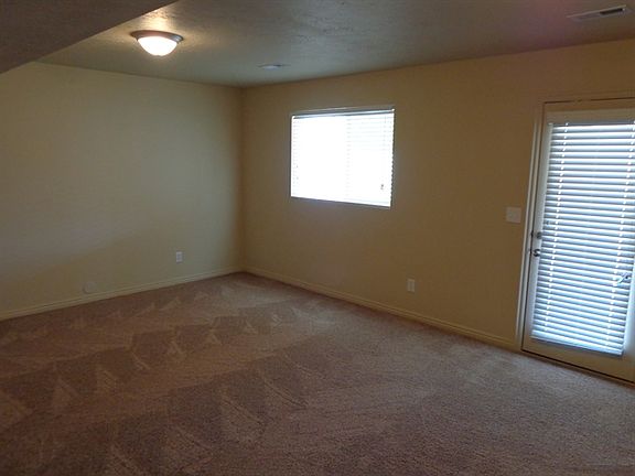 5th image of 1127 Kensington Dr