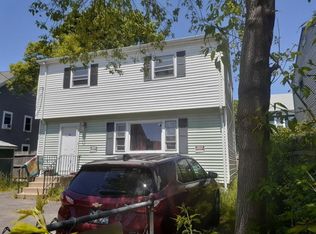 10 Mystic St, Providence, RI 02905