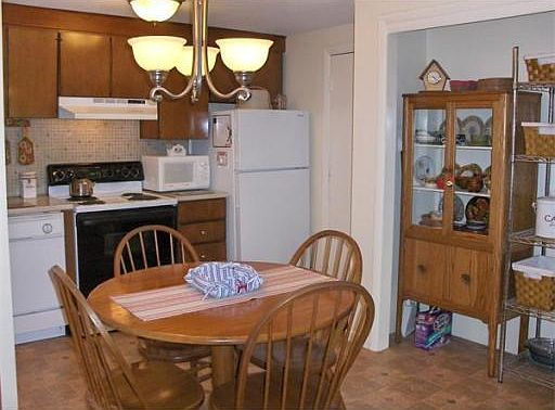 4th image of 192 Bolton St APT 12