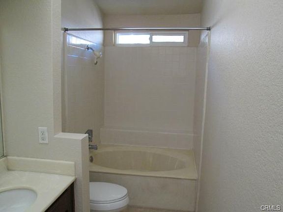 5th image of 25065 Wintergreen Ct