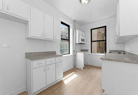 4th image of 446 Ocean Ave APT 3h