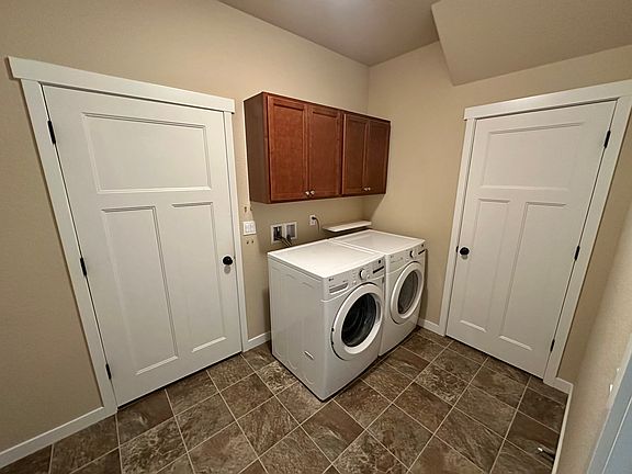 5th image of 3606 52nd Ave SE
