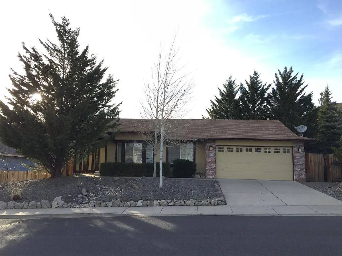 2241 Almond Creek Dr photo 1