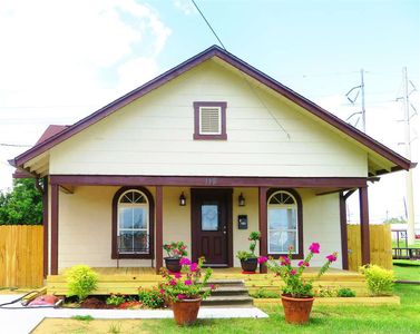 112 S 15th St, Nederland, TX, 77627