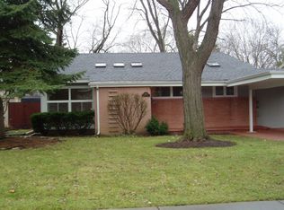 2825 Virginia Ln, Glenview, IL