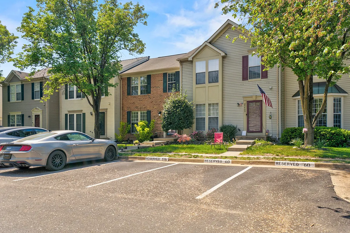 Building Photo - 25411 Morse Dr