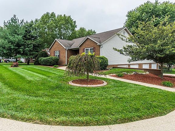 3rd image of 120 Wood Duck Dr