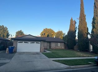 2573 S Jackson Ave, Fresno, CA 93725