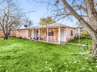 3720 S Pacific Hwy, Phoenix, OR 97535