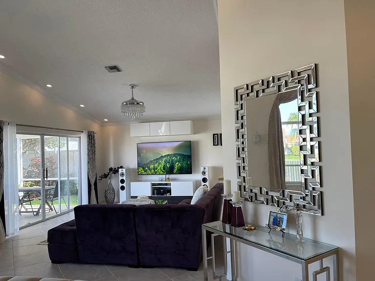 1048 Siena Oaks Cir E — Photo 8