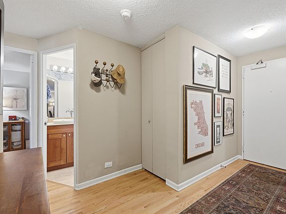 2nd image of 1415 N Dearborn St APT 14C