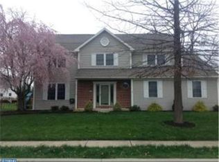4153 Hill Terrace Dr, Sinking Spring, PA 19608