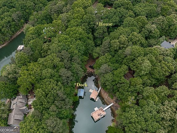 2nd image of 23 Blue Heron Point