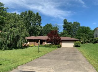452 Sells Rd, Lancaster, OH 43130