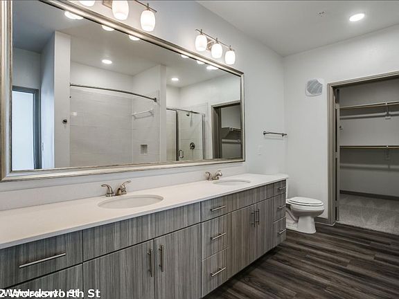 4th image of 2322 Wordsworth St #1427
