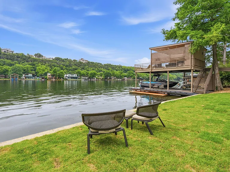 3605 Robbins Rd — Photo 25