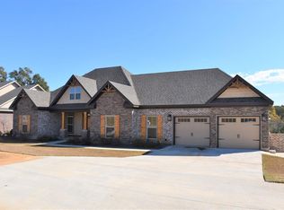 304 Turtleback Trl, Enterprise, AL 36330