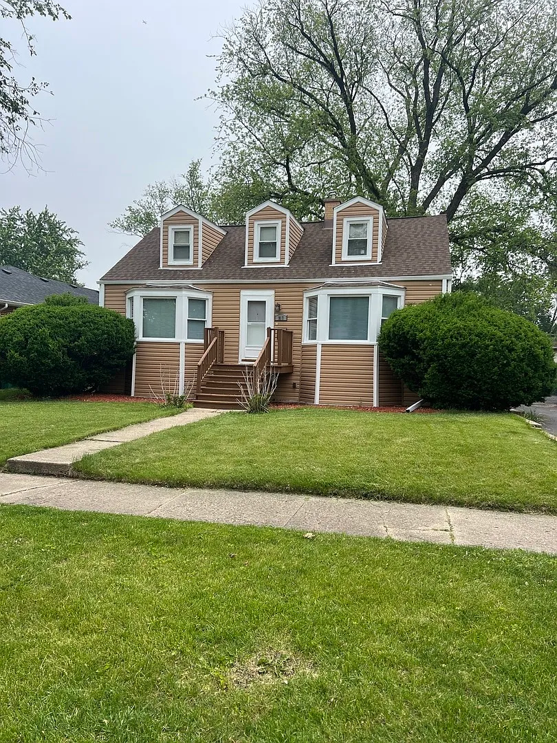 917 S La Londe Ave photo 1