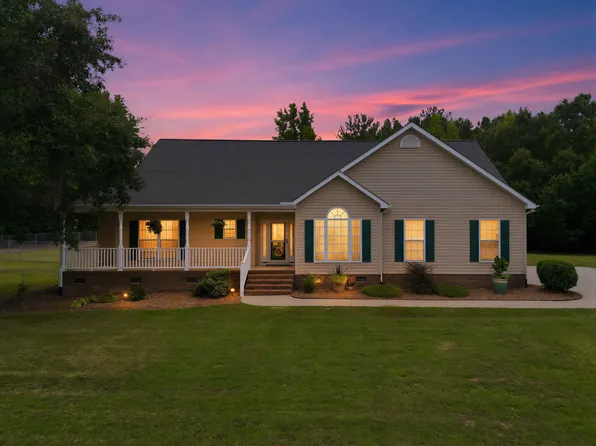 1019 Bannister Rd, Starr, SC 29684