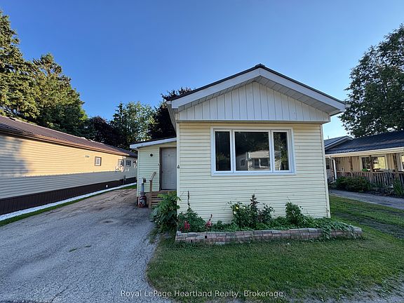 2nd image of 4 Trailer Park Rd