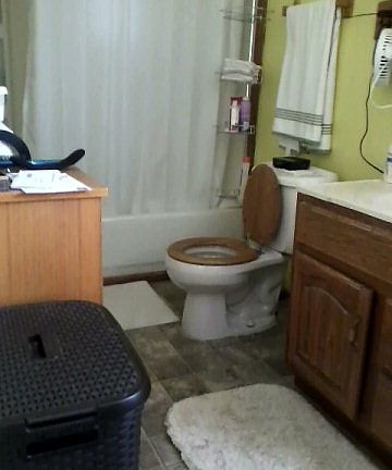 3rd image of 310 Woodlawn Ave