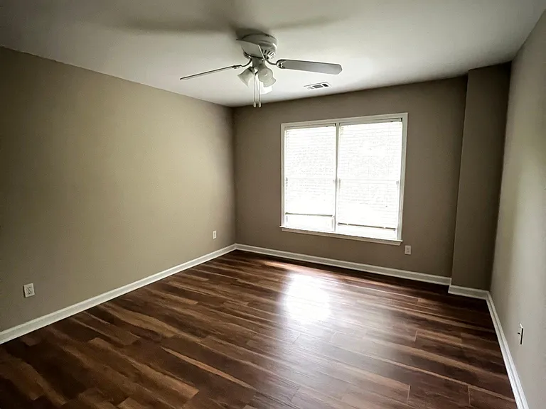1707 Branch Creek Cv — Photo 9