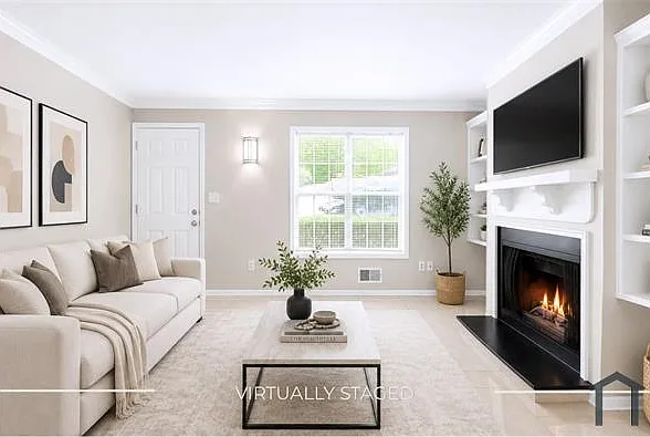 3 bed, 1600 sqft, $1,950 — Photo 2