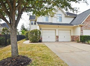 2215 Ridge Wood Ln, Sugar Land, TX 77479