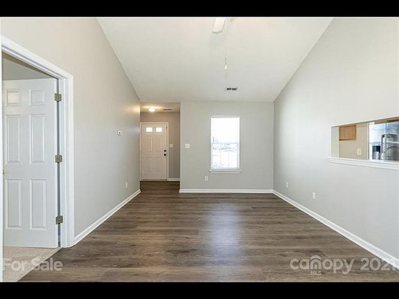 5th image of 2304 Juneberry Ct