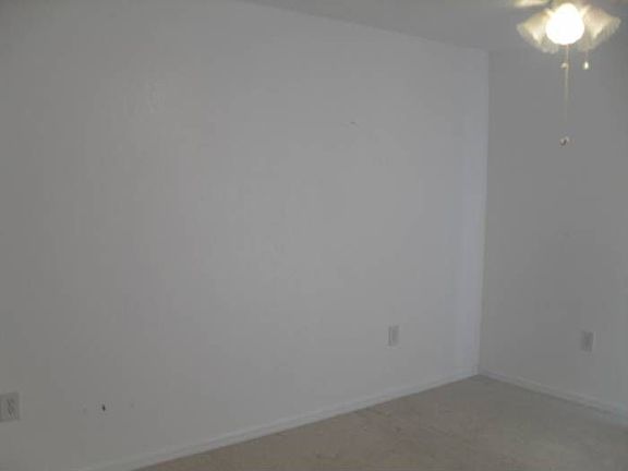 5th image of 22278 Vick St #A106