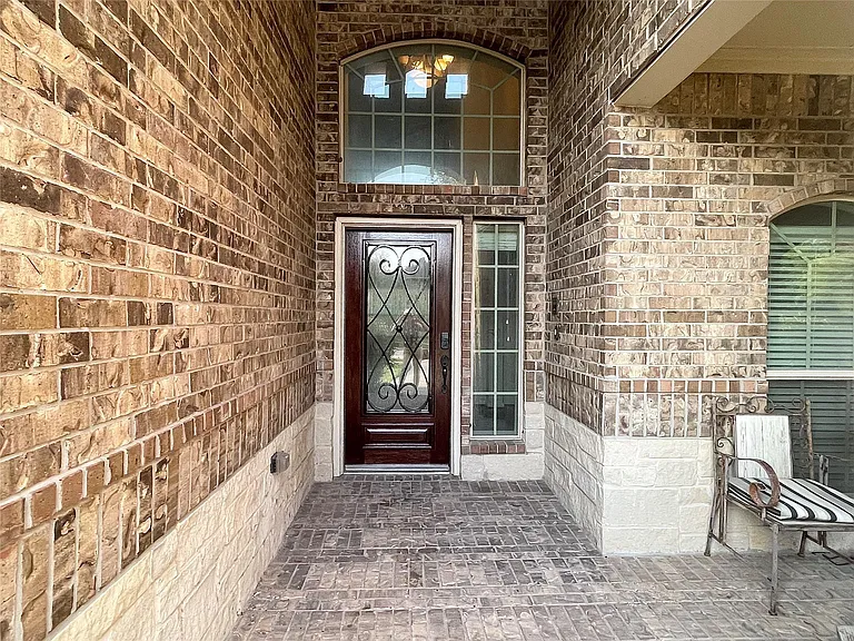 5366 Blue Mountain Ln — Photo 2